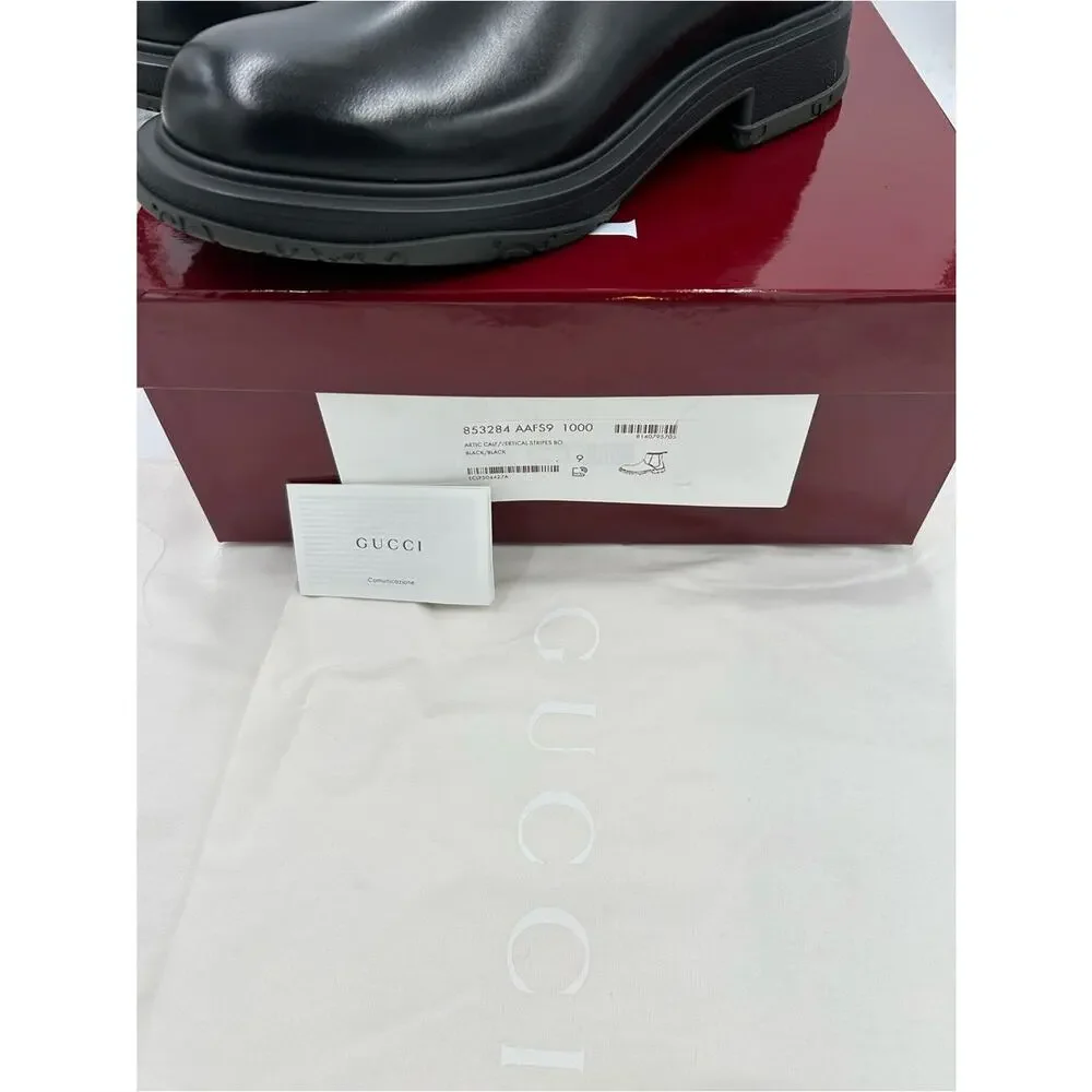 Men's Gucci, black leather Chelsea boots size 9, fits 9.5 US made in Italy